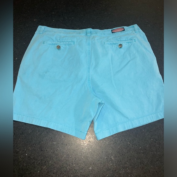 UEC VINEYARD VINES BLUE ISLAND SHORTS SZ 36 - Picture 2 of 8